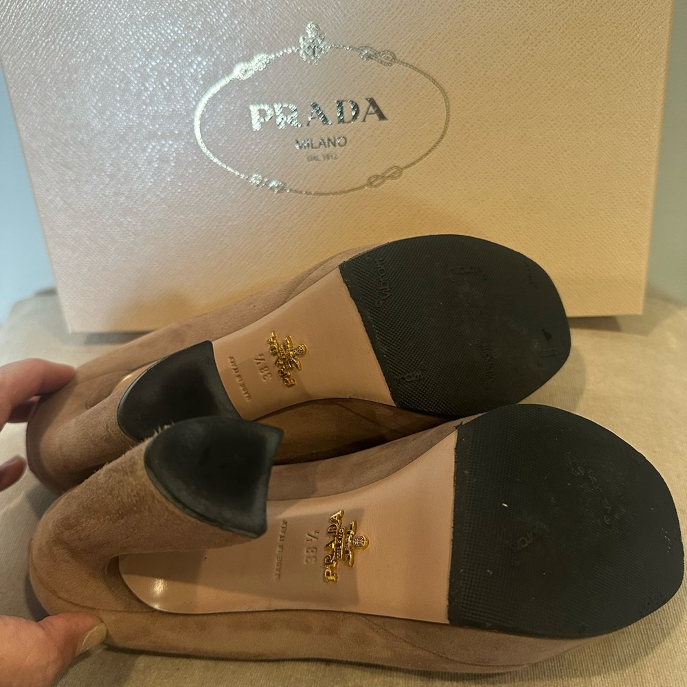 Prada Heels w/box - Picture 8 of 11